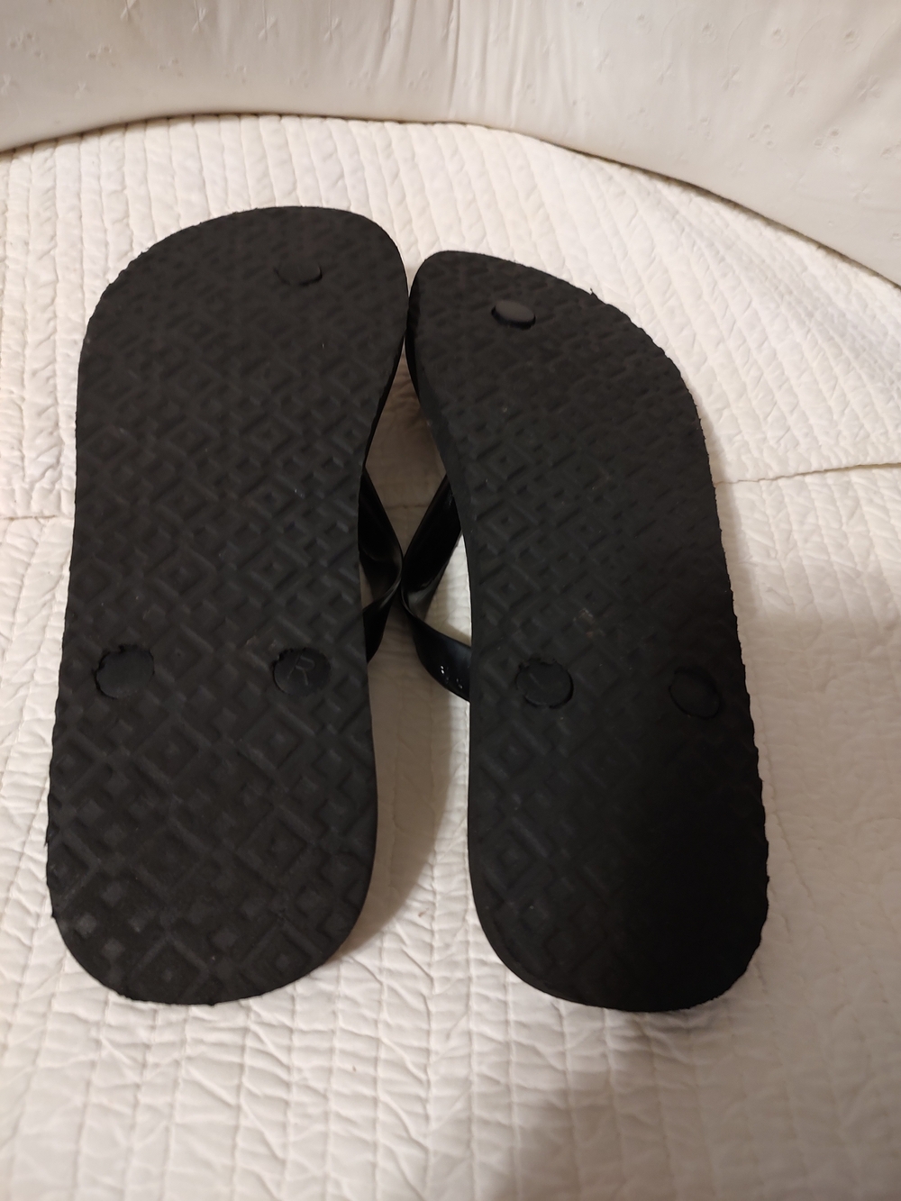 Tory Burch Leopard Print Logo Flip Flops - Black & Brown - Picture 6 of 10